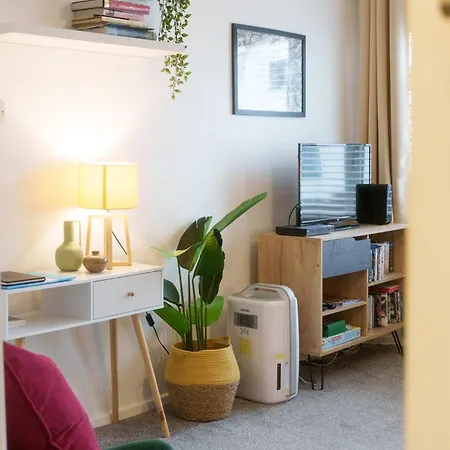 Apartment Modern & Stylish 1 Bedroom Flat In Bristol