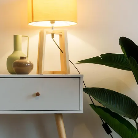 Apartament Modern & Stylish 1 Bedroom Flat In