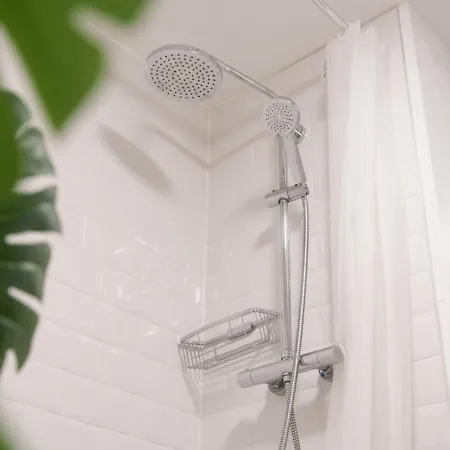 Modern & Stylish 1 Bedroom Flat In Apartament Bristol